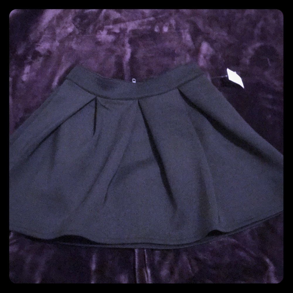 Bethany Mota skirt